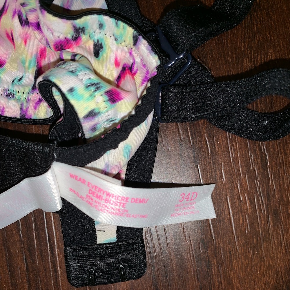 Colorful bra - Picture 3 of 3